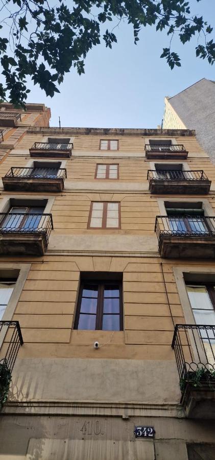 Clandestino Apartament *
